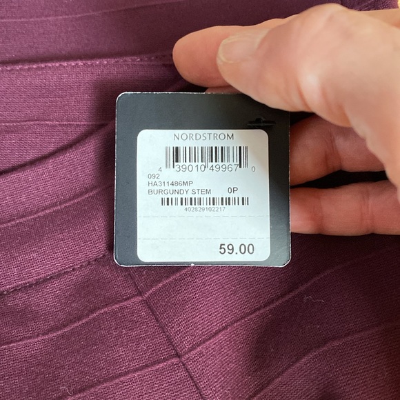 NWT Halogen Burgundy Pencil Skirt - Size 0P - Picture 6 of 7